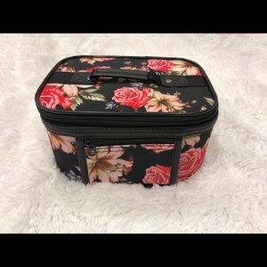 Makeup bag